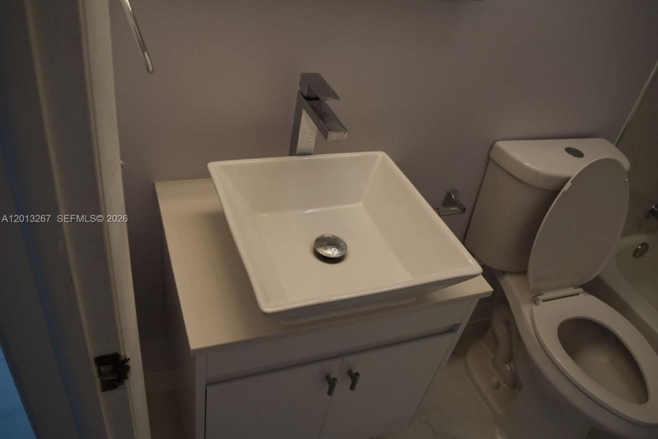 2075 SW 122nd Ave , Unit 415, Miami, FL 33175 Photo