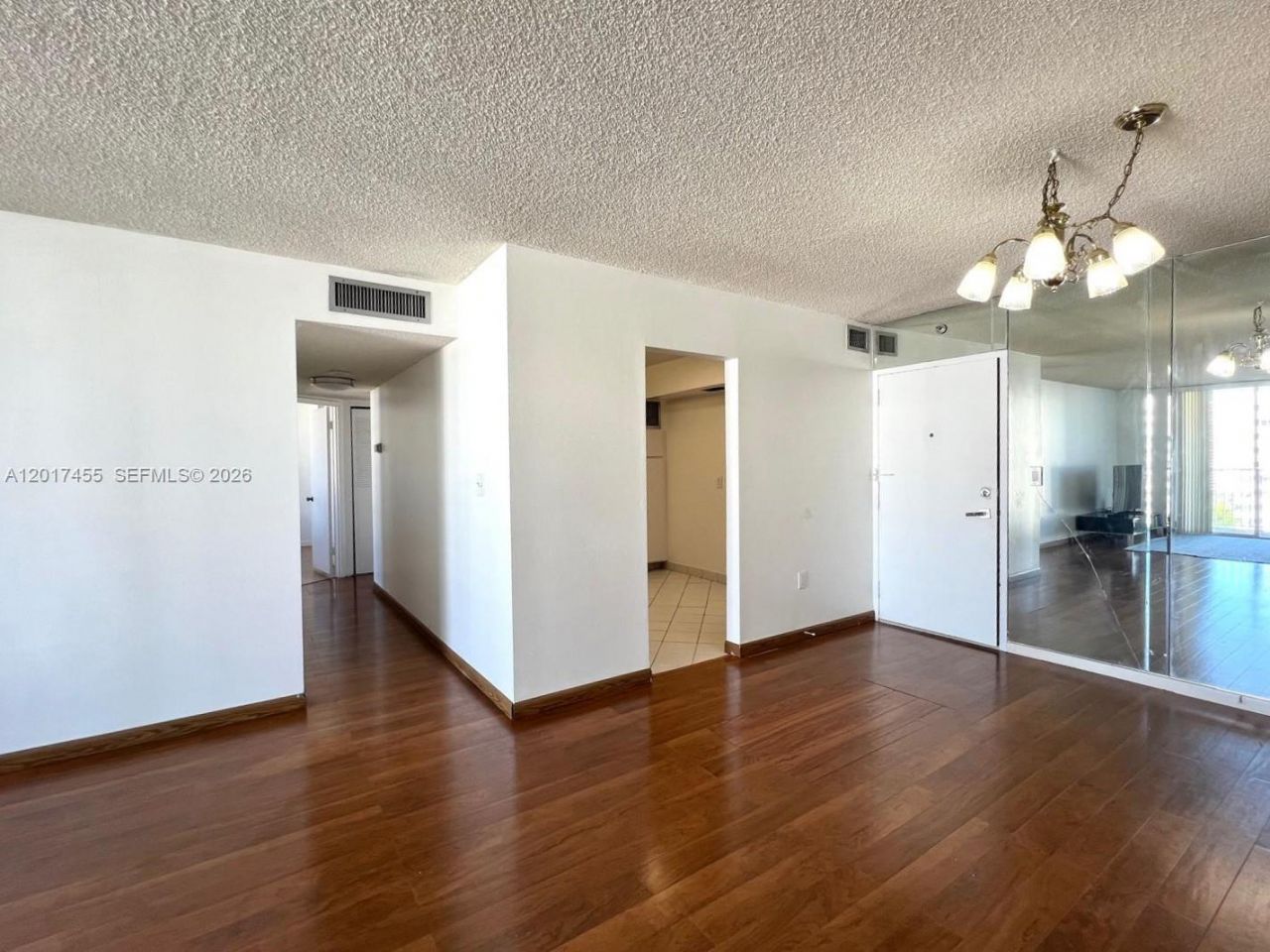 2801 NE 183rd St, Unit 1914W, Aventura, FL 33160 Photo