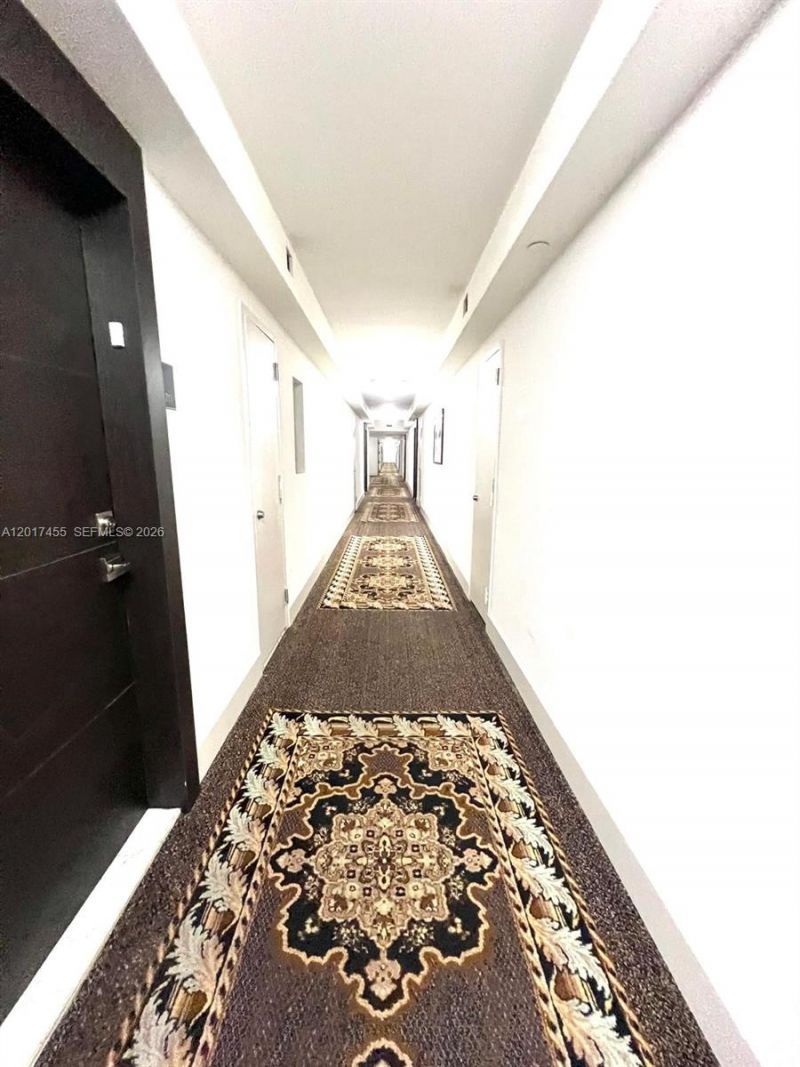 2801 NE 183rd St, Unit 1914W, Aventura, FL 33160 Photo