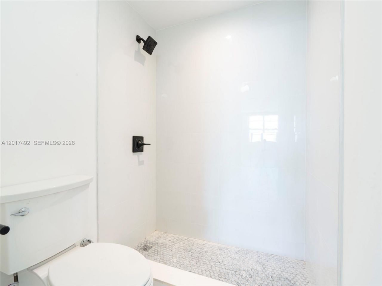 300 Bayview Dr , Unit 2115, Sunny Isles Beach, FL 33160 Photo