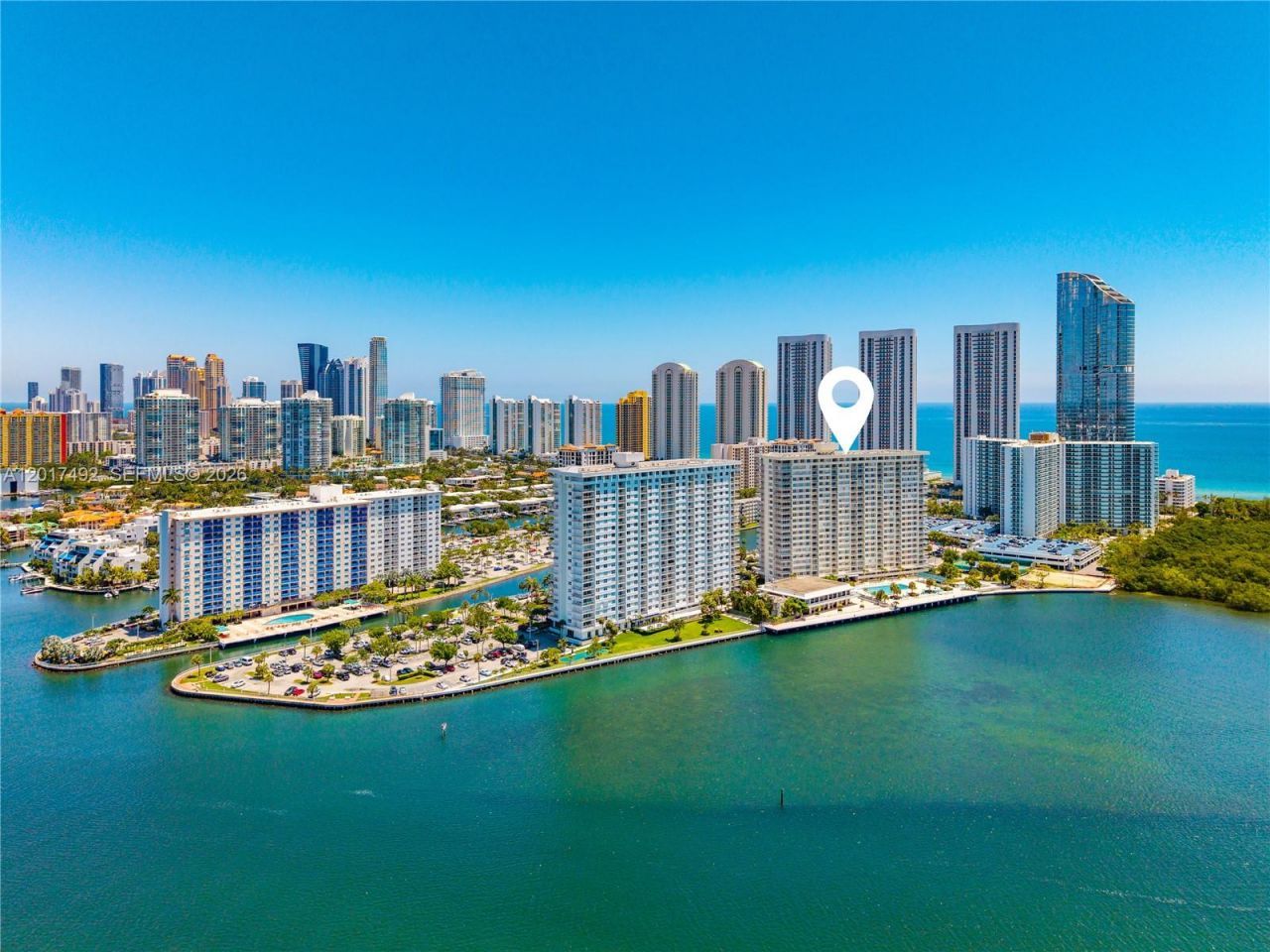 300 Bayview Dr , Unit 2115, Sunny Isles Beach, FL 33160 Photo