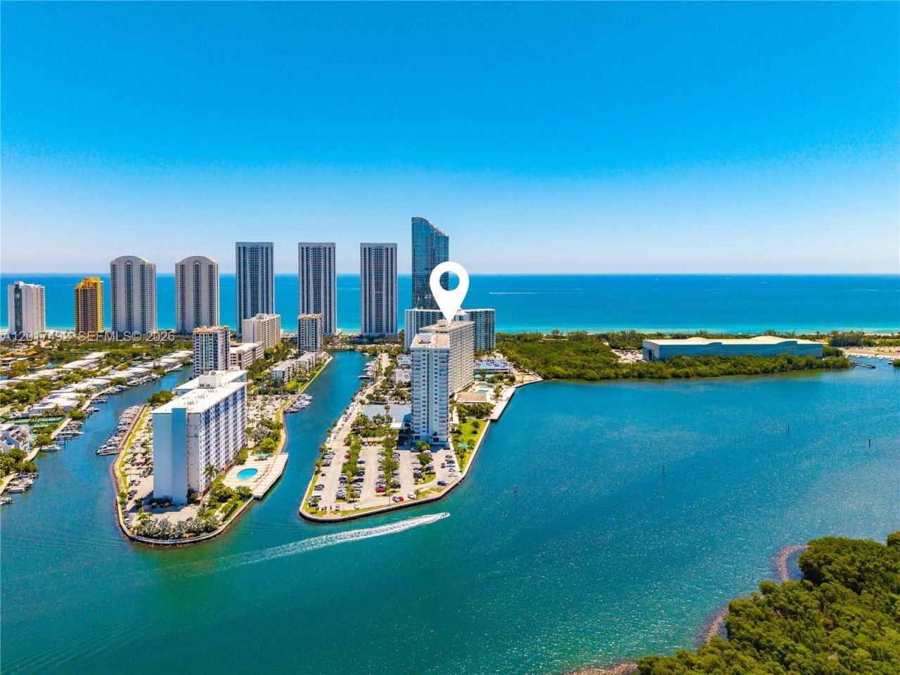 300 Bayview Dr , Unit 2115, Sunny Isles Beach, FL 33160 Photo