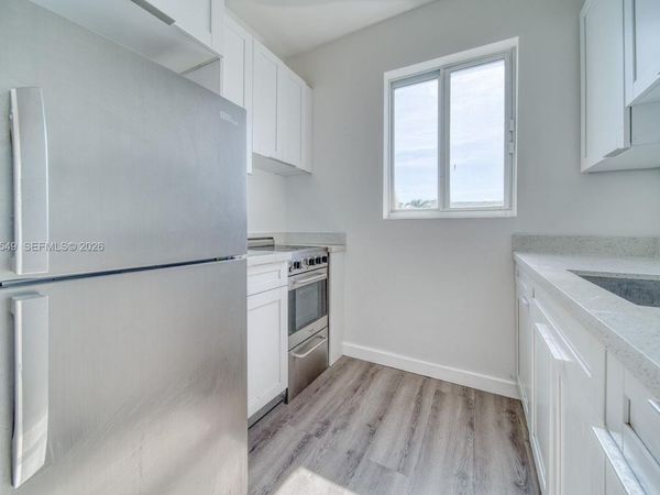 2352 SW 5th St , Unit 5, Miami, FL 33135
