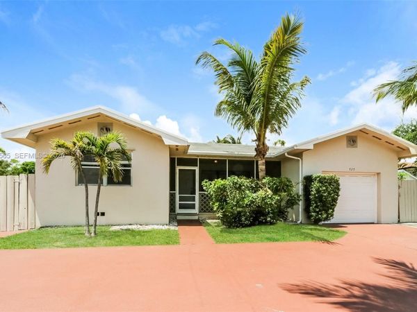 727 S Pine St , Lake Worth, FL 33460