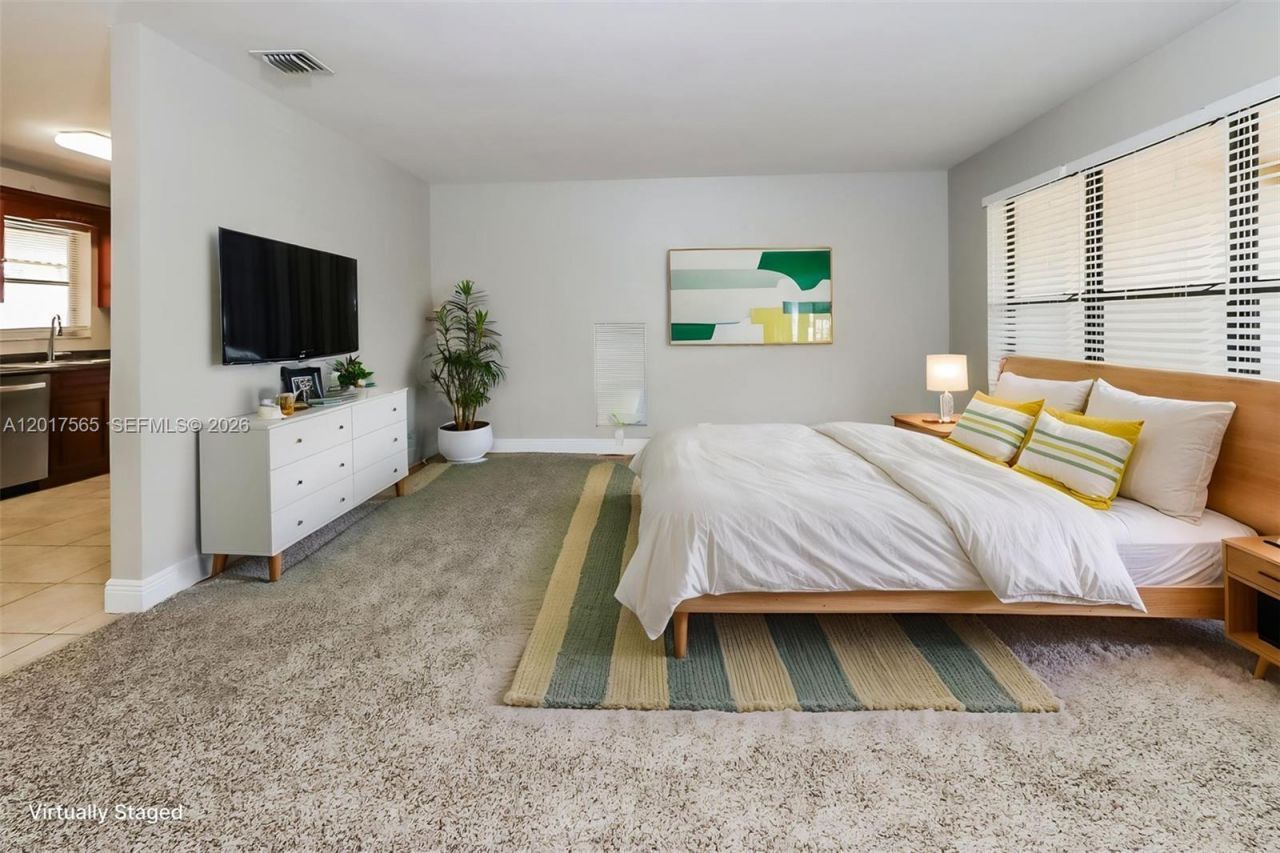 727 S Pine St , Lake Worth, FL 33460 Photo