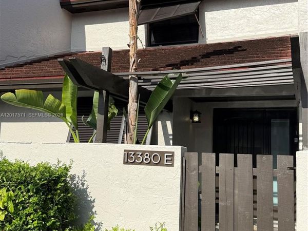 13380 SW 91st Ter , Miami, FL 33186