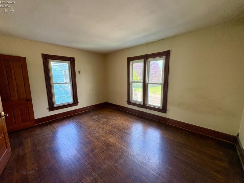 70 N Sandusky Street, Tiffin, OH 44883 Photo 24
