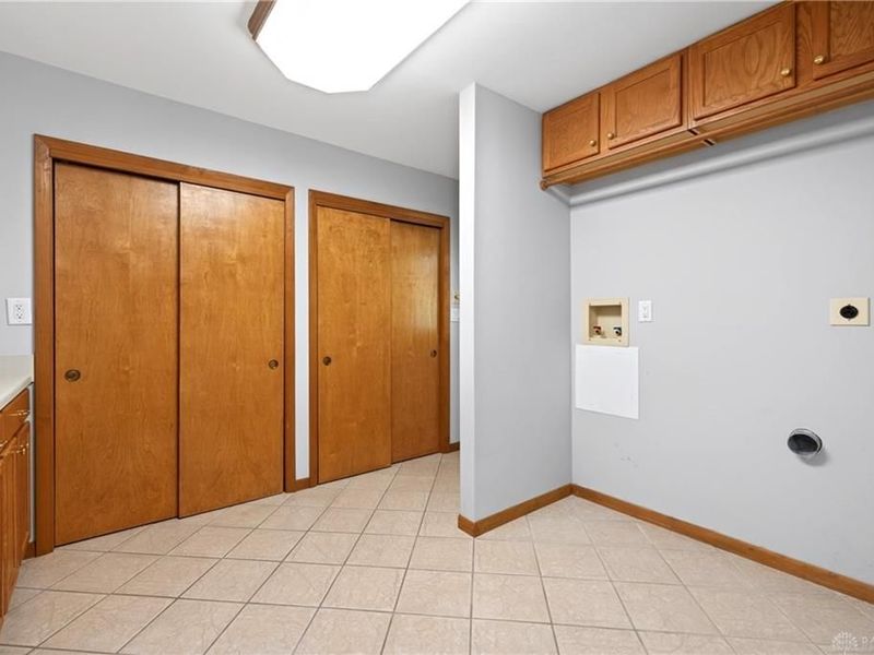212 Walnut Grove Drive, Washington Township, OH 45458 Photo 18