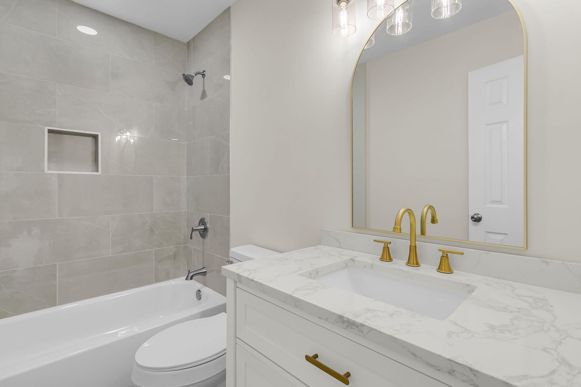 104 Foxfire Court Photo 16