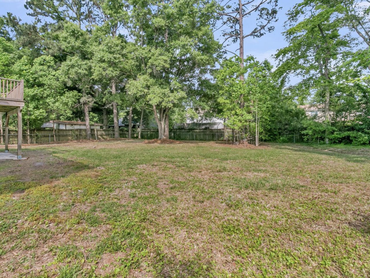 104 Foxfire Court Photo 24