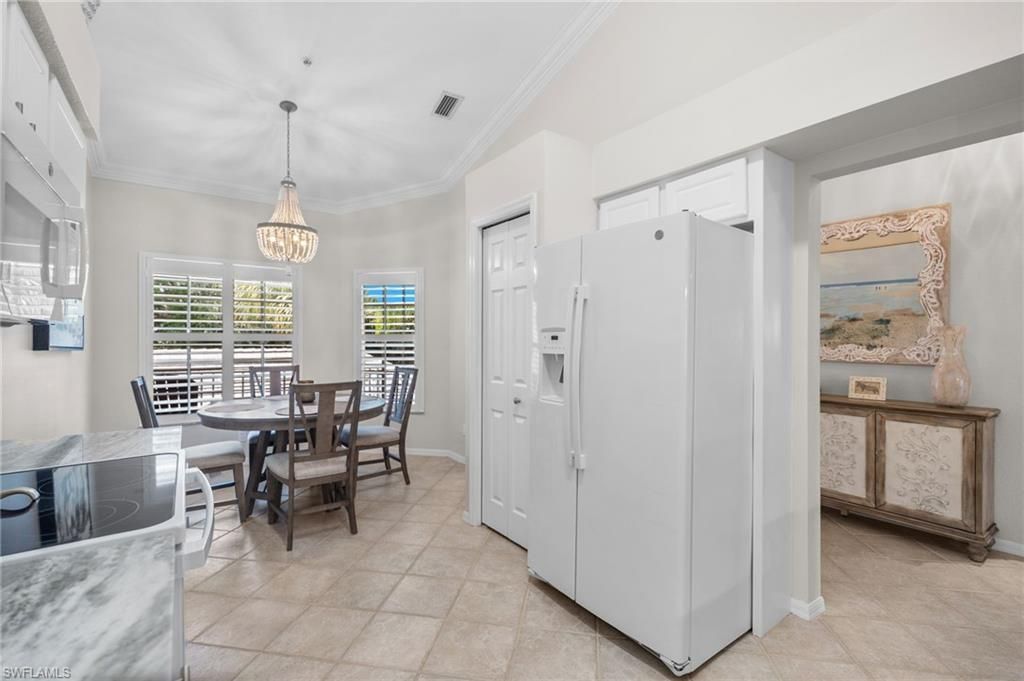 1930 Willow Bend Cir, Unit 201, Naples, FL 34109 Photo