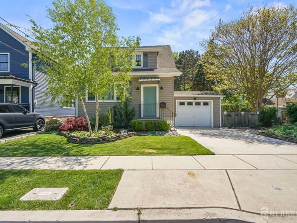 636 Ridgedale Avenue, Woodbridge, NJ 07095