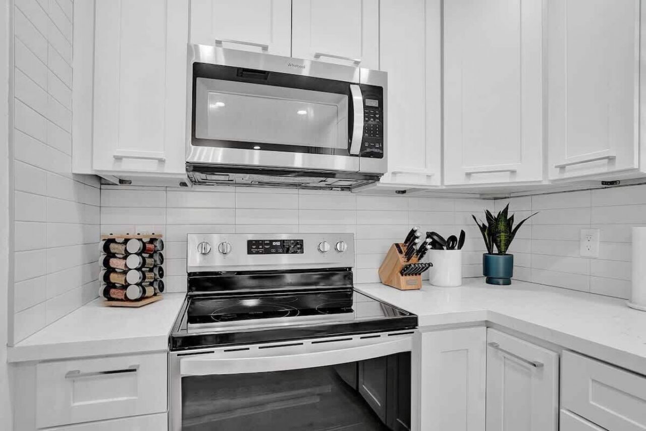 1043 N Victoria Park Road, Unit 1-2, Fort Lauderdale, FL 33304 Photo