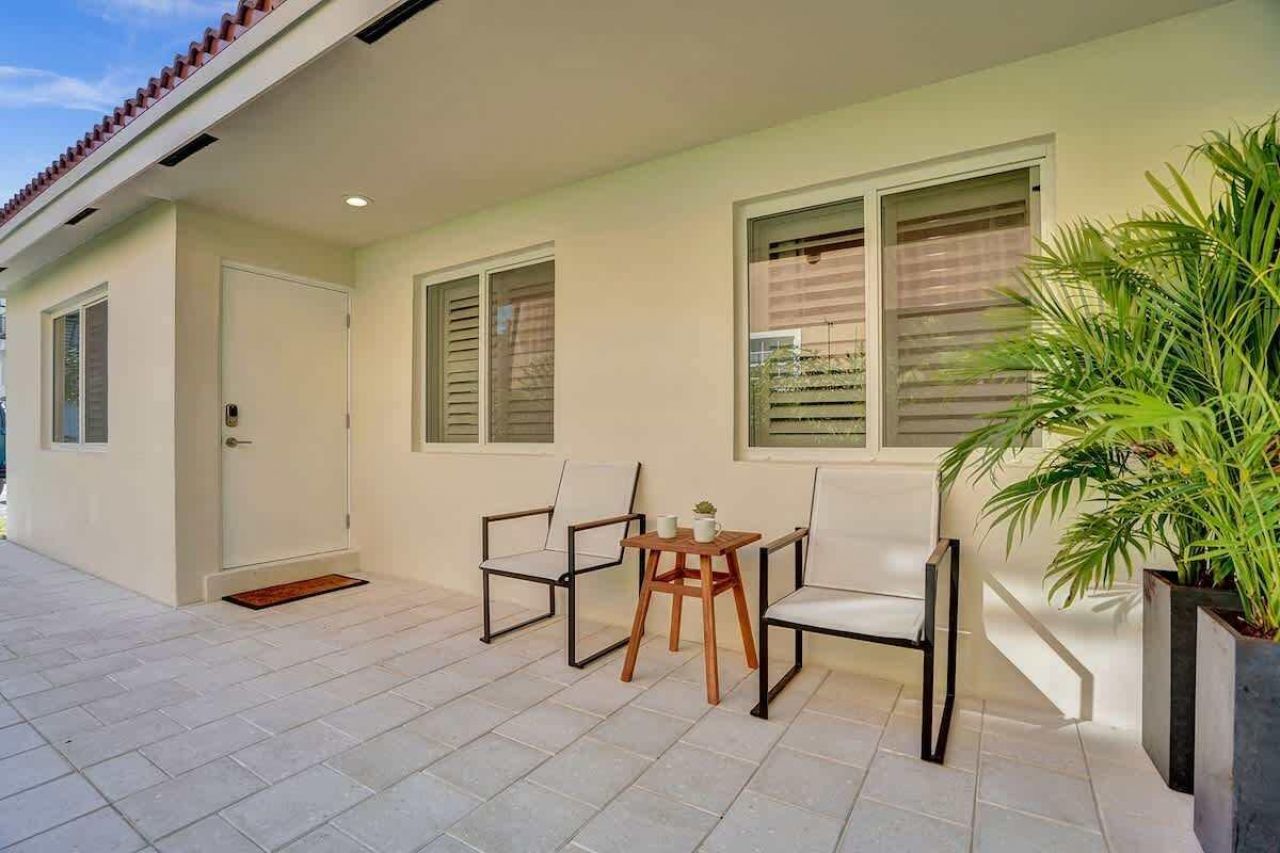 1043 N Victoria Park Road, Unit 1-2, Fort Lauderdale, FL 33304 Photo