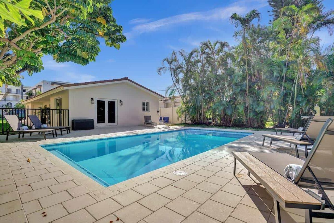 1043 N Victoria Park Road, Unit 1-2, Fort Lauderdale, FL 33304 Photo