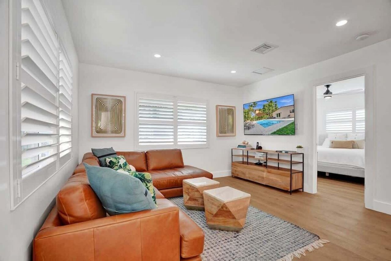 1043 N Victoria Park Road, Unit 1-2, Fort Lauderdale, FL 33304 Photo