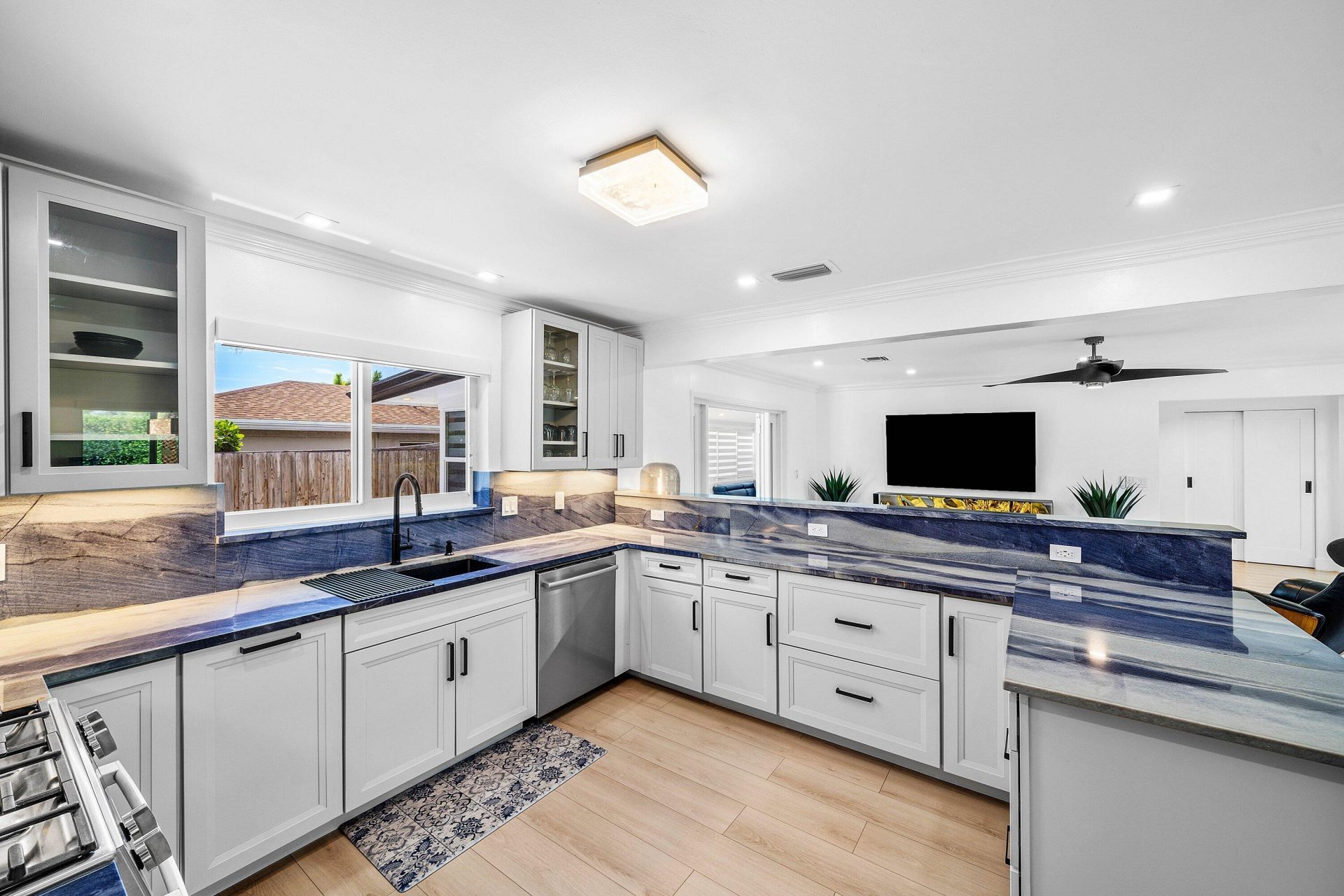 2866 SW 8th Street, Boynton Beach, FL 33435 Photo