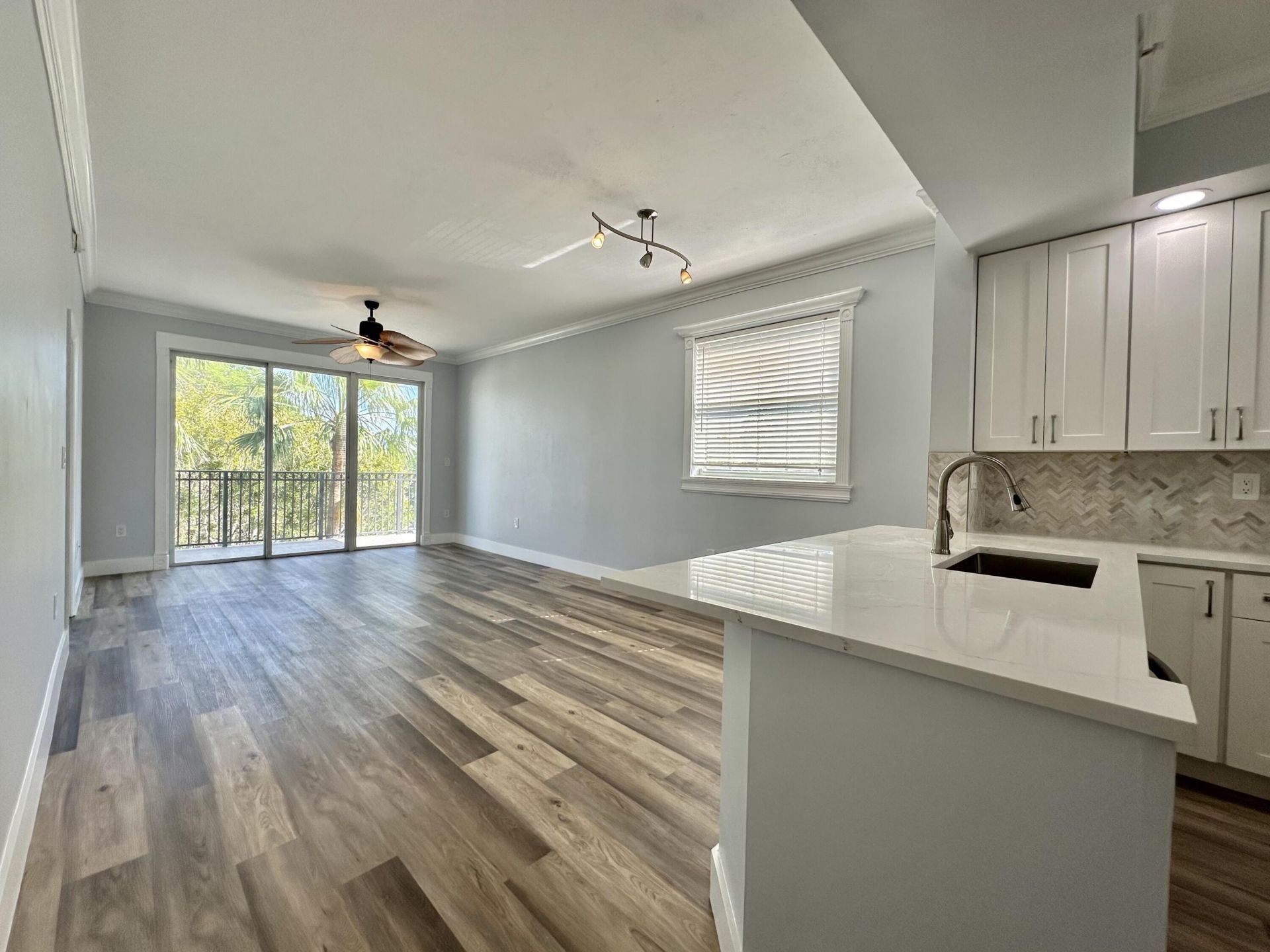 27 Royal Palm Way, Unit 406, Boca Raton, FL 33432 Photo
