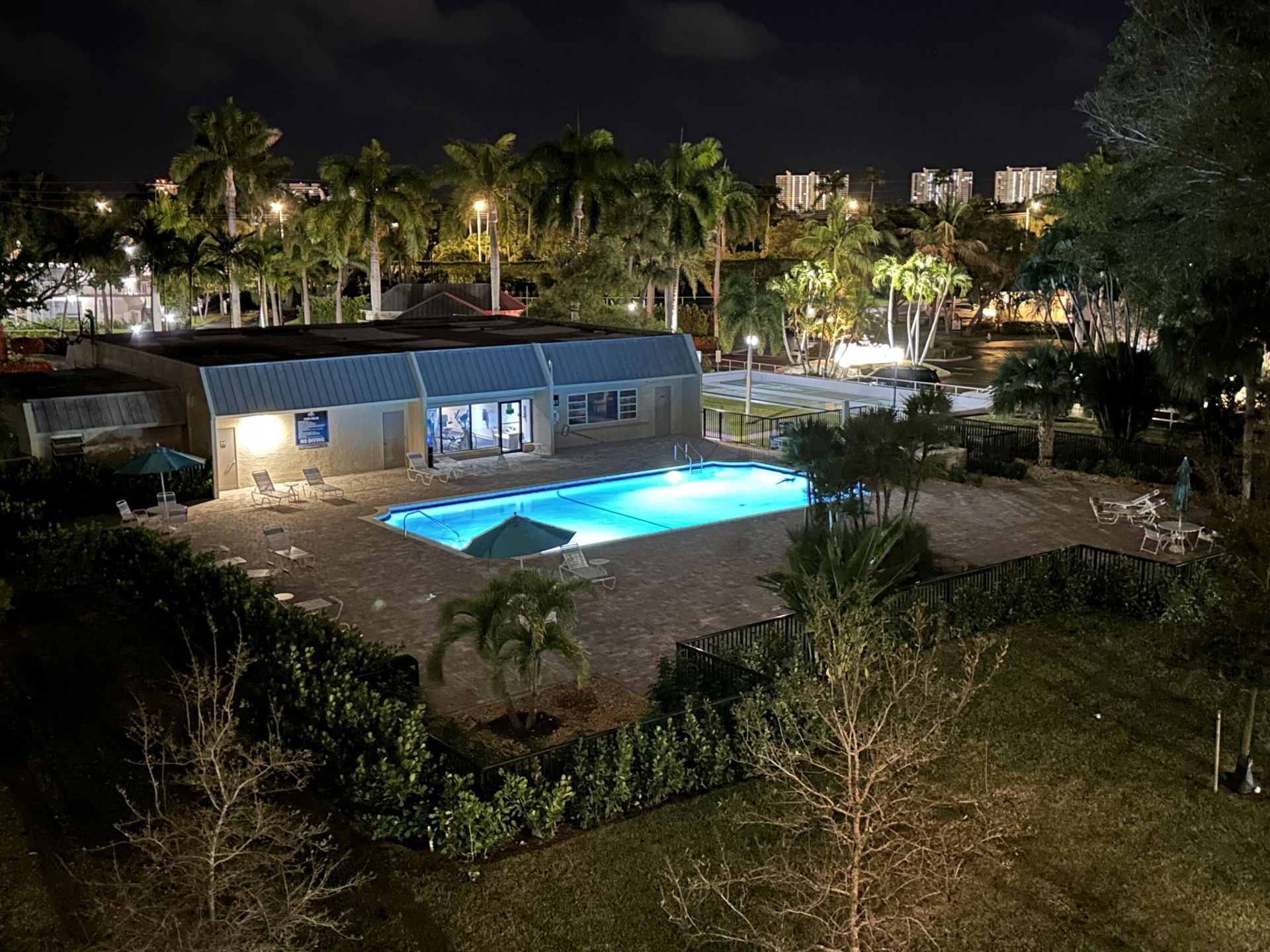 27 Royal Palm Way, Unit 406, Boca Raton, FL 33432 Photo