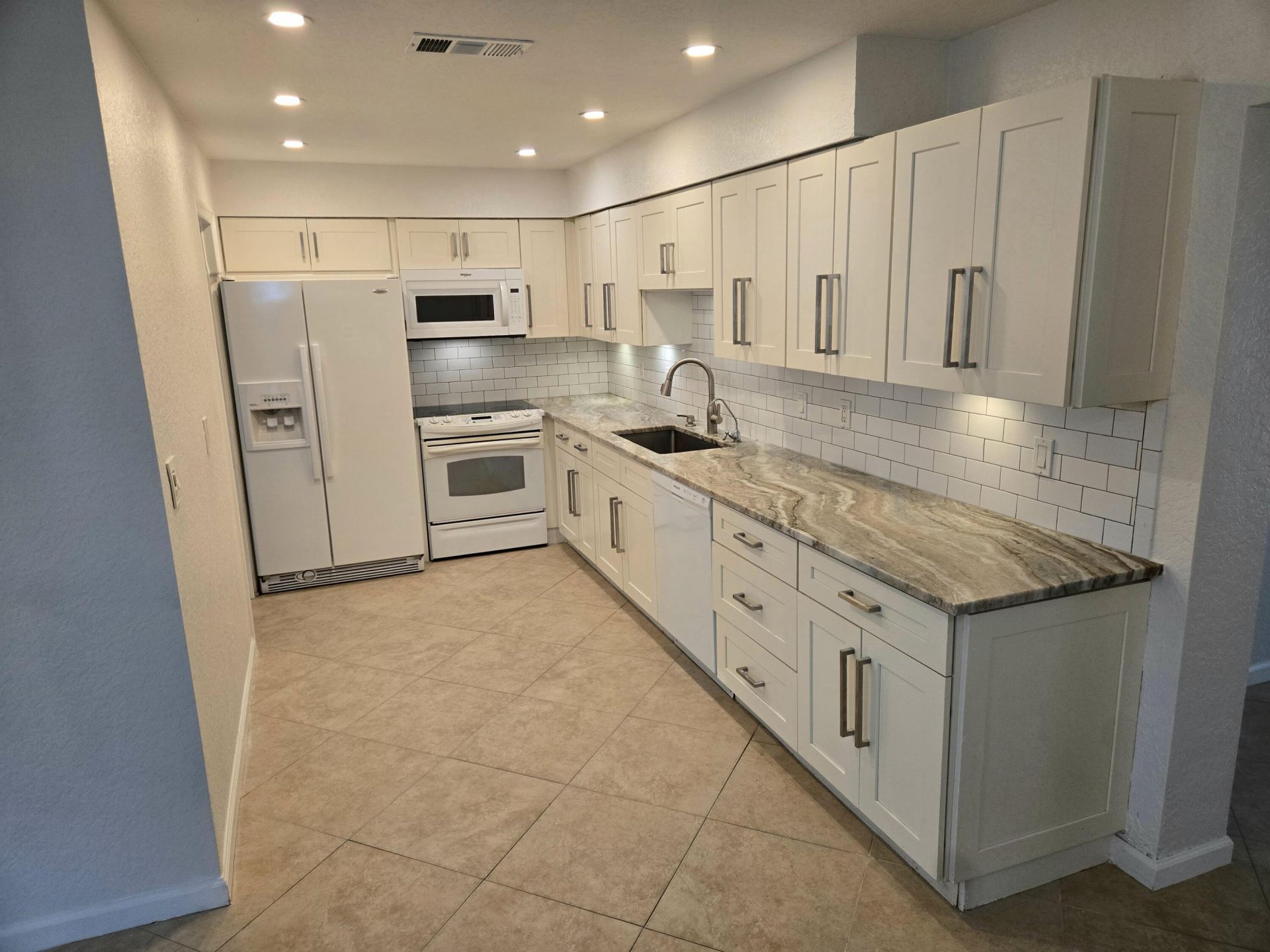 10207 NW 82nd Street, Tamarac, FL 33321 Photo