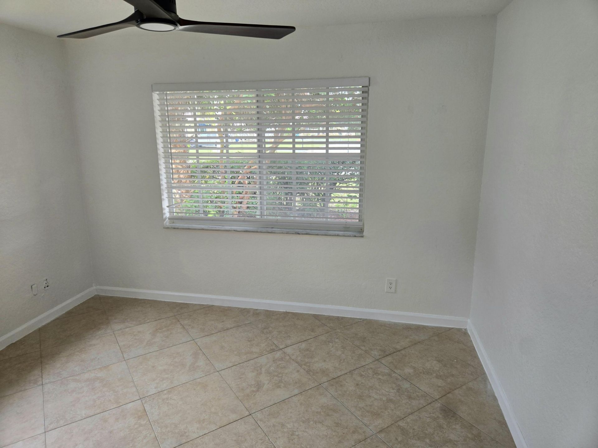 10207 NW 82nd Street, Tamarac, FL 33321 Photo