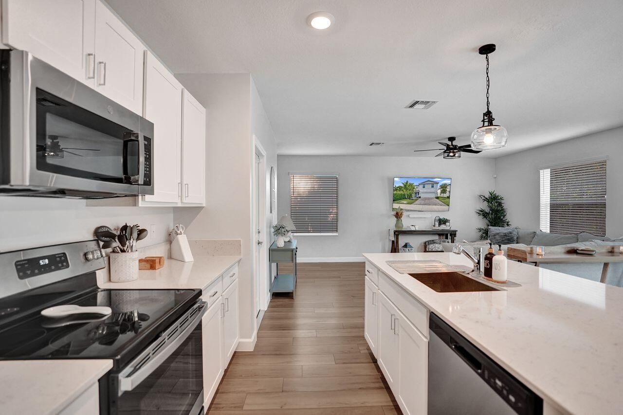 4549 Dow Lane, Greenacres, FL 33463 Photo