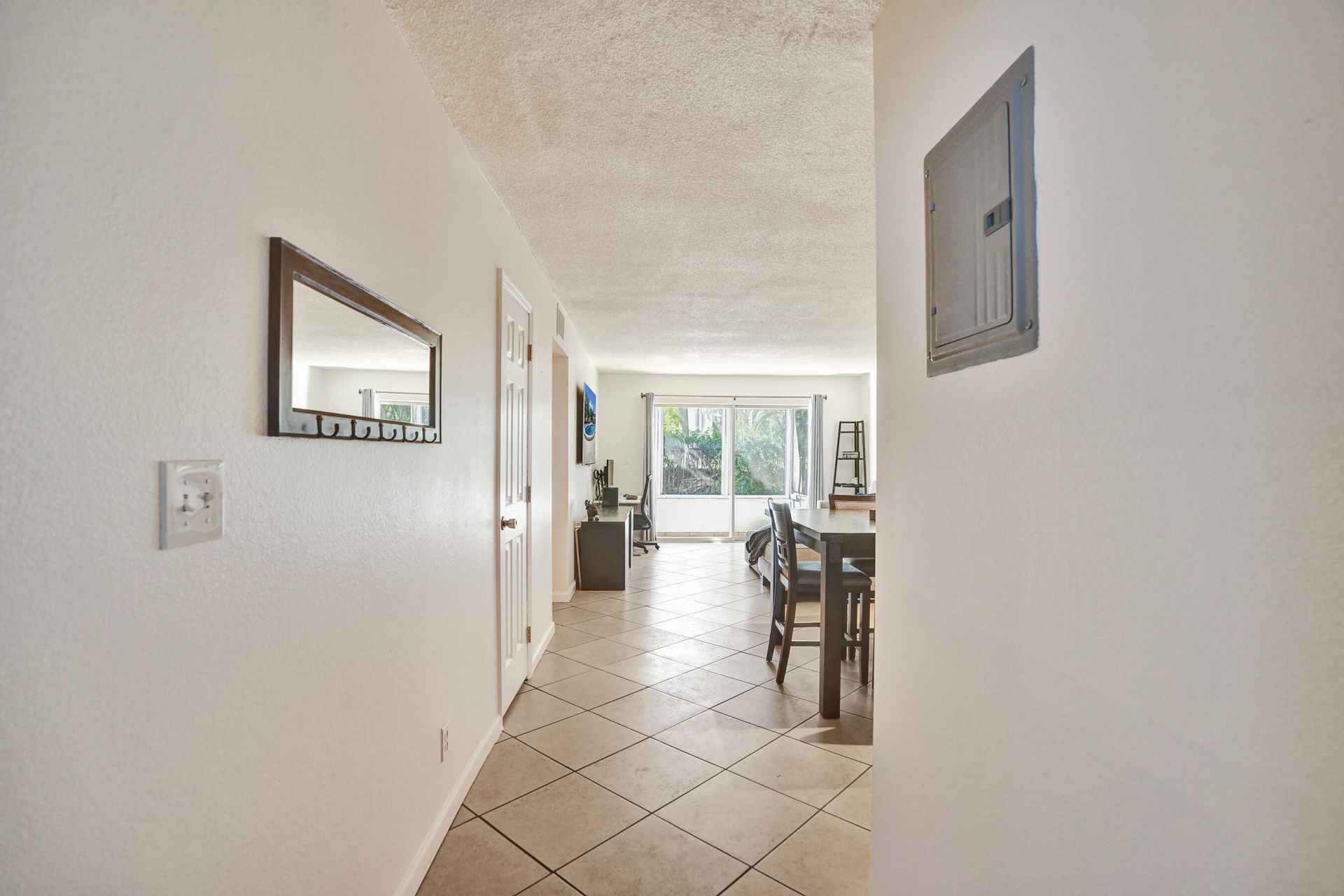 1400 Tallwood Avenue, Unit 107, Hollywood, FL 33021 Photo
