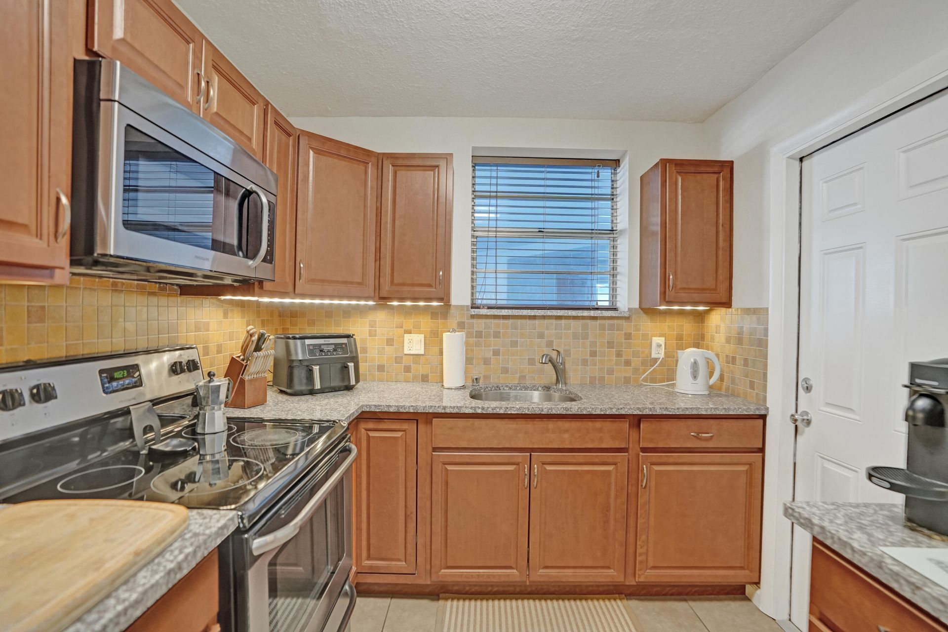 1400 Tallwood Avenue, Unit 107, Hollywood, FL 33021 Photo