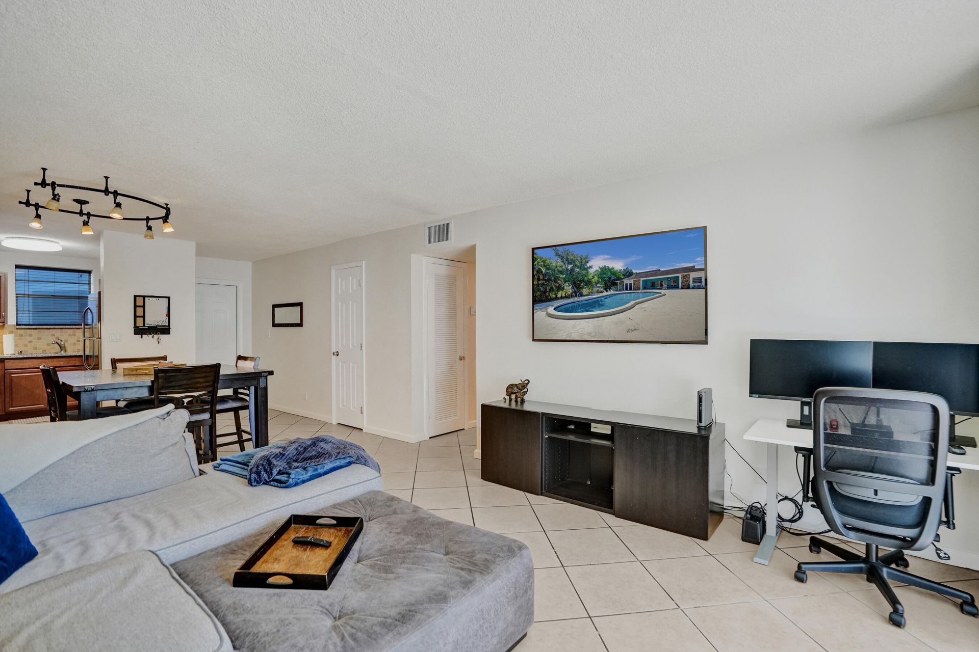 1400 Tallwood Avenue, Unit 107, Hollywood, FL 33021 Photo