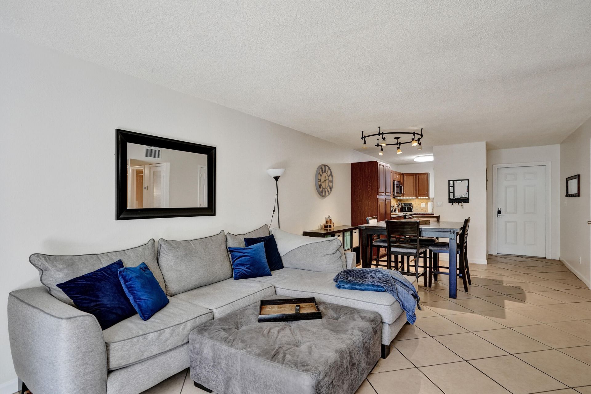 1400 Tallwood Avenue, Unit 107, Hollywood, FL 33021 Photo