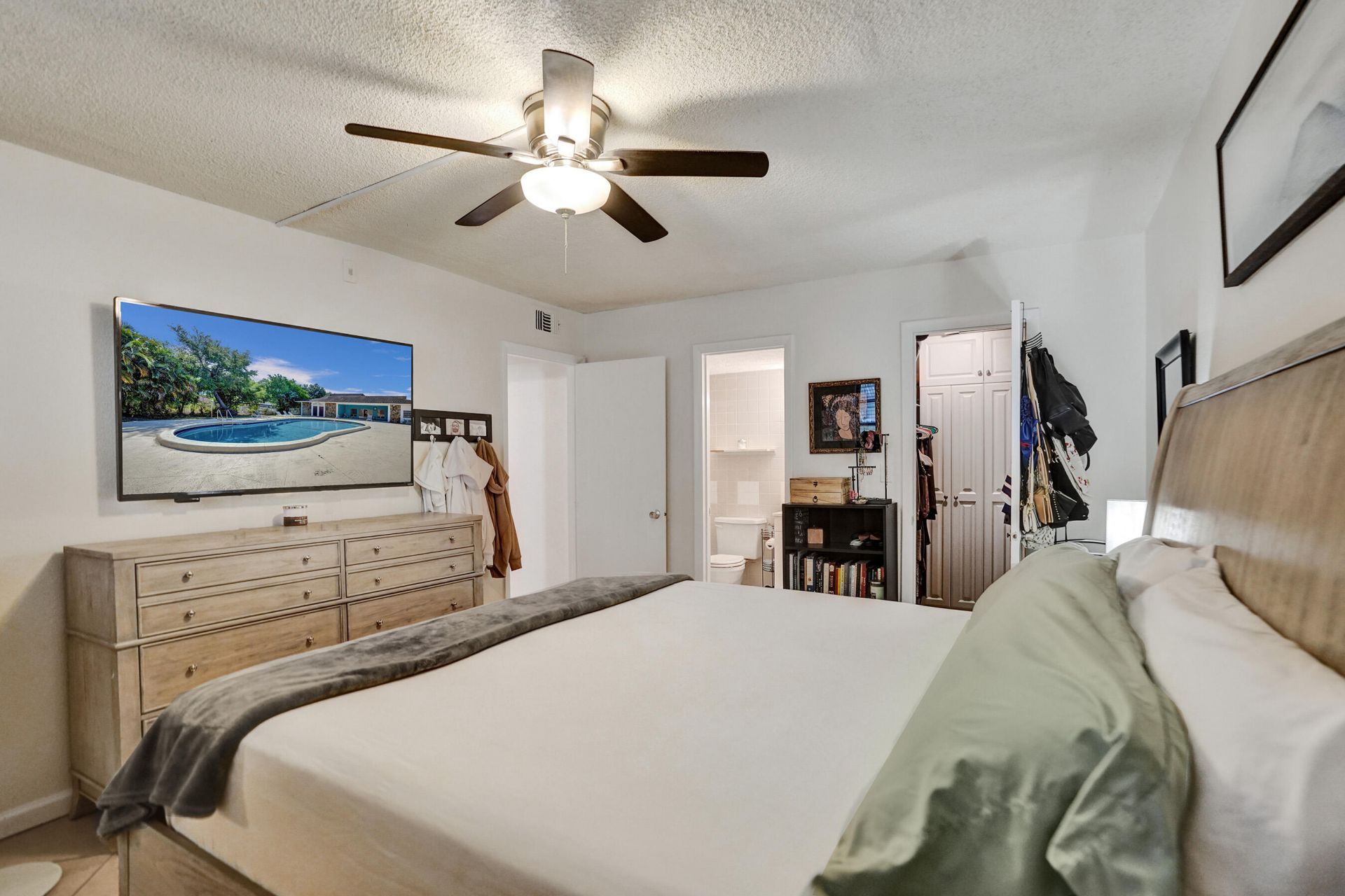1400 Tallwood Avenue, Unit 107, Hollywood, FL 33021 Photo