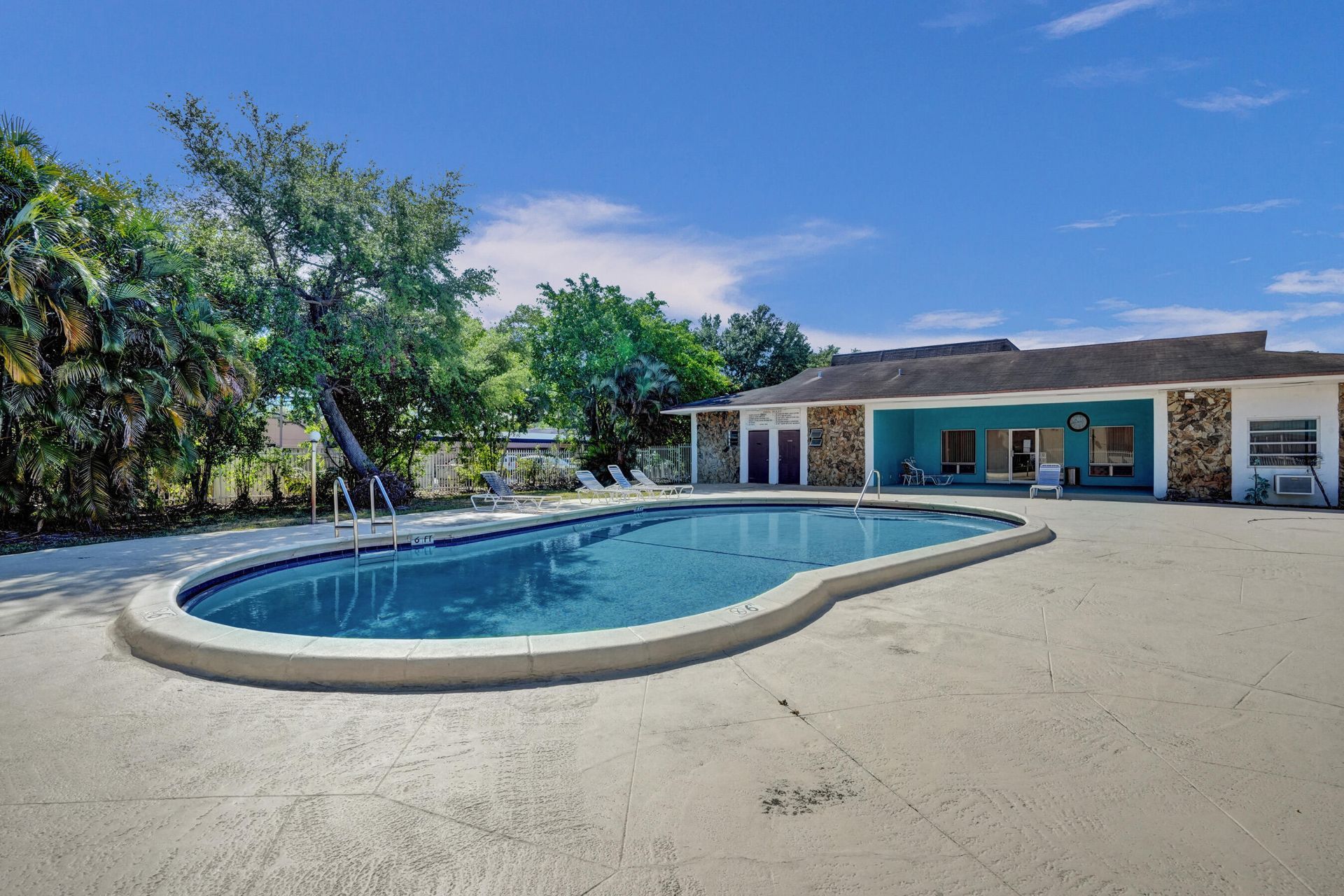 1400 Tallwood Avenue, Unit 107, Hollywood, FL 33021 Photo