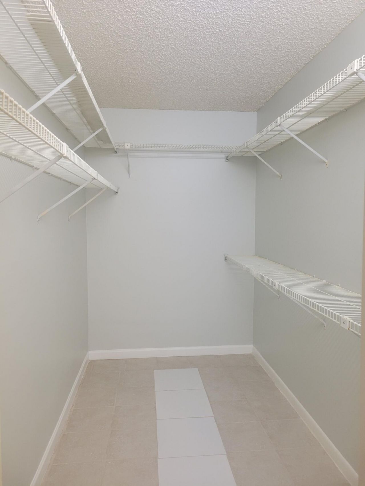 3345 Perimeter Drive, Unit 1311, Greenacres, FL 33467 Photo