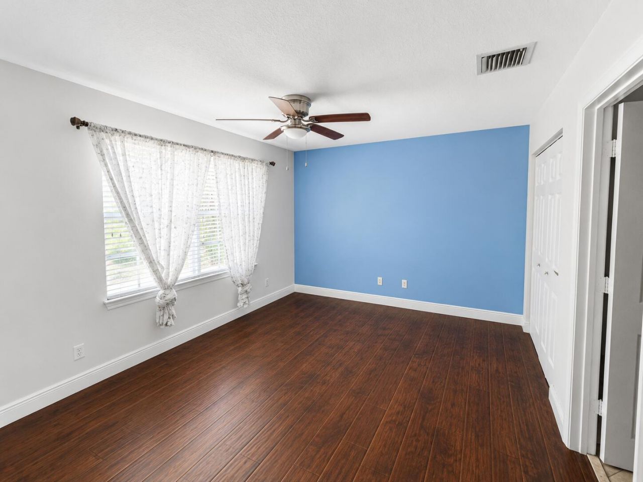4436 Laurel Place, Weston, FL 33332 Photo