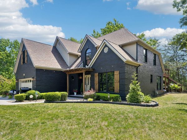 704 Blue Dun Court, Pigeon Forge, TN 37863