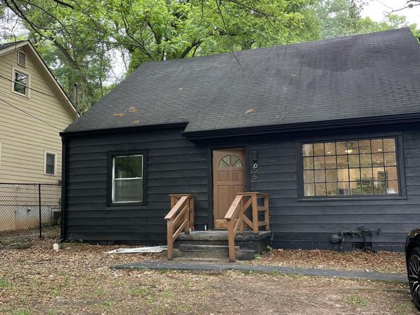 956 SW Oakland Drive, Atlanta, GA 30310