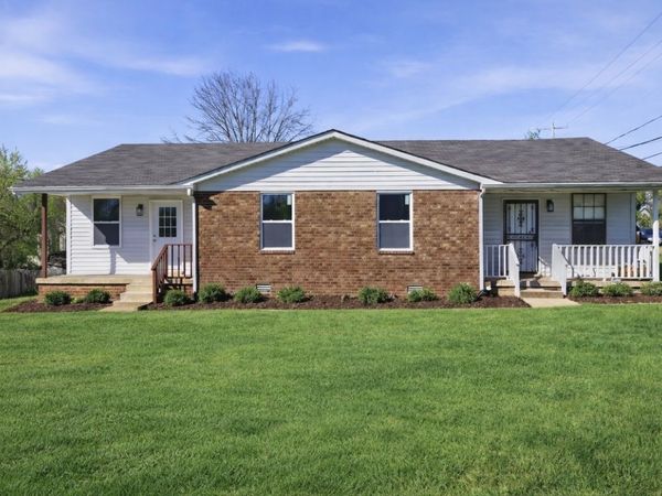1302 Bellshire Terrace Dr, Nashville, TN 37207