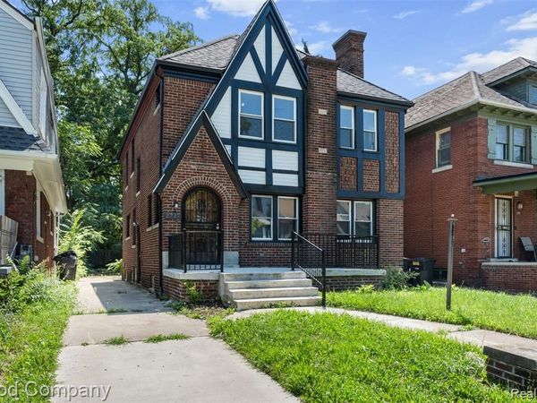 2717 burlingame, Detroit, MI 48206