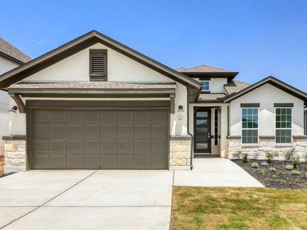 182 Yarbrough DR, Dripping Springs, TX 78620