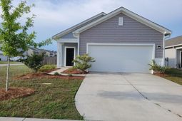 495 Pender Woods Drive photo 4