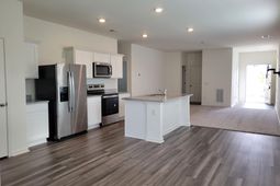495 Pender Woods Drive photo 4
