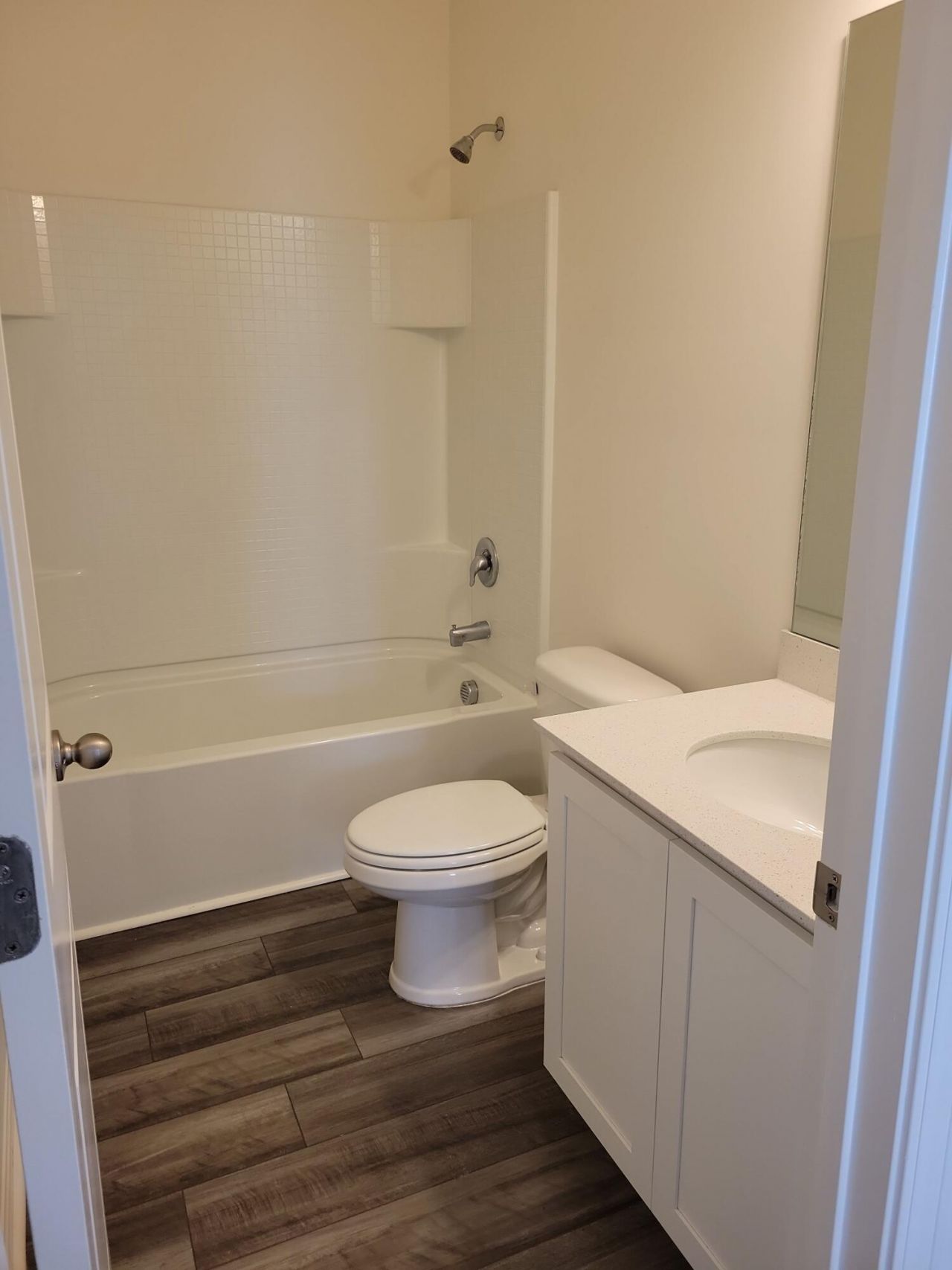 495 Pender Woods Drive Photo 7