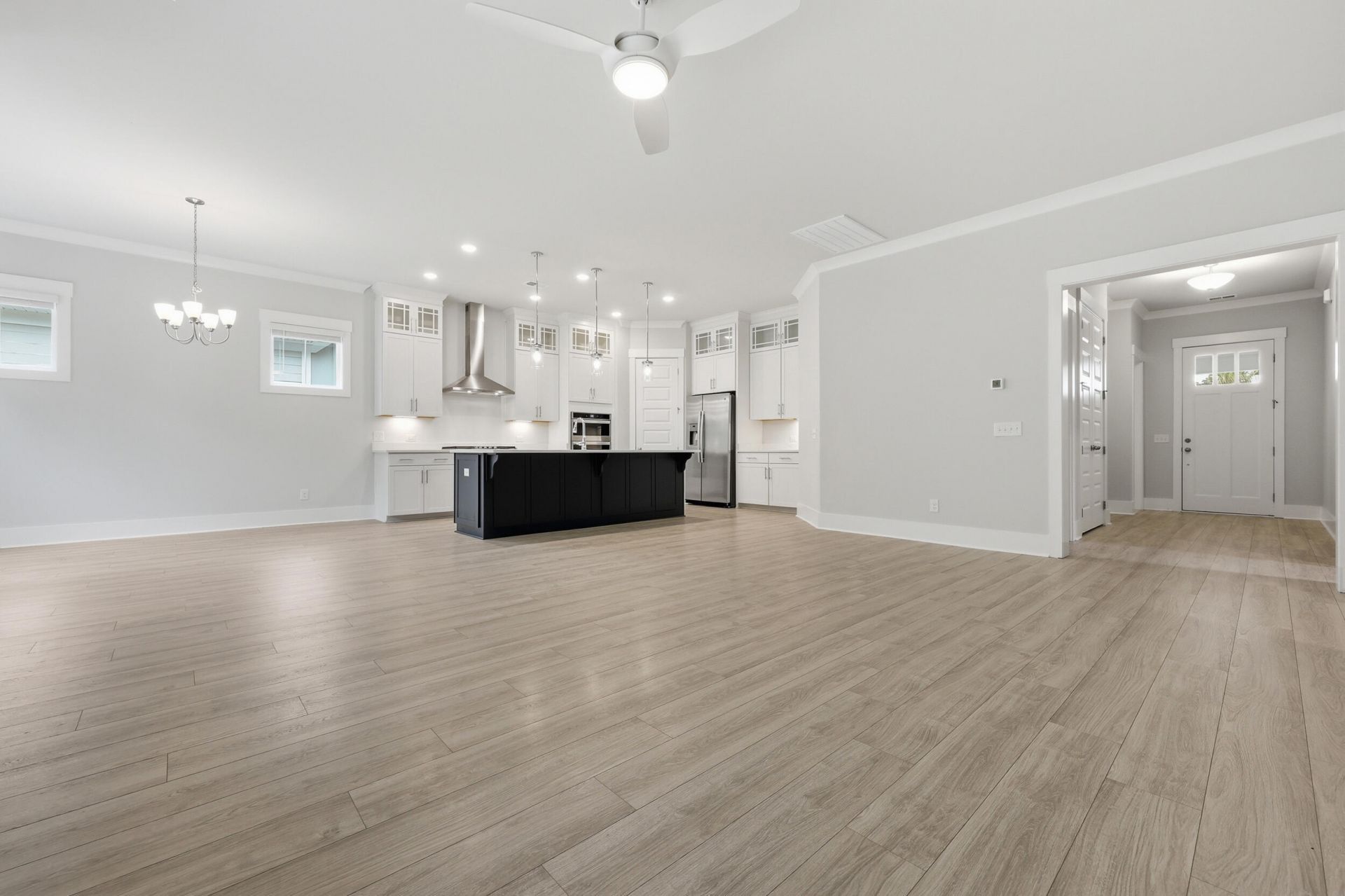 3515 Matisse Street Photo 10