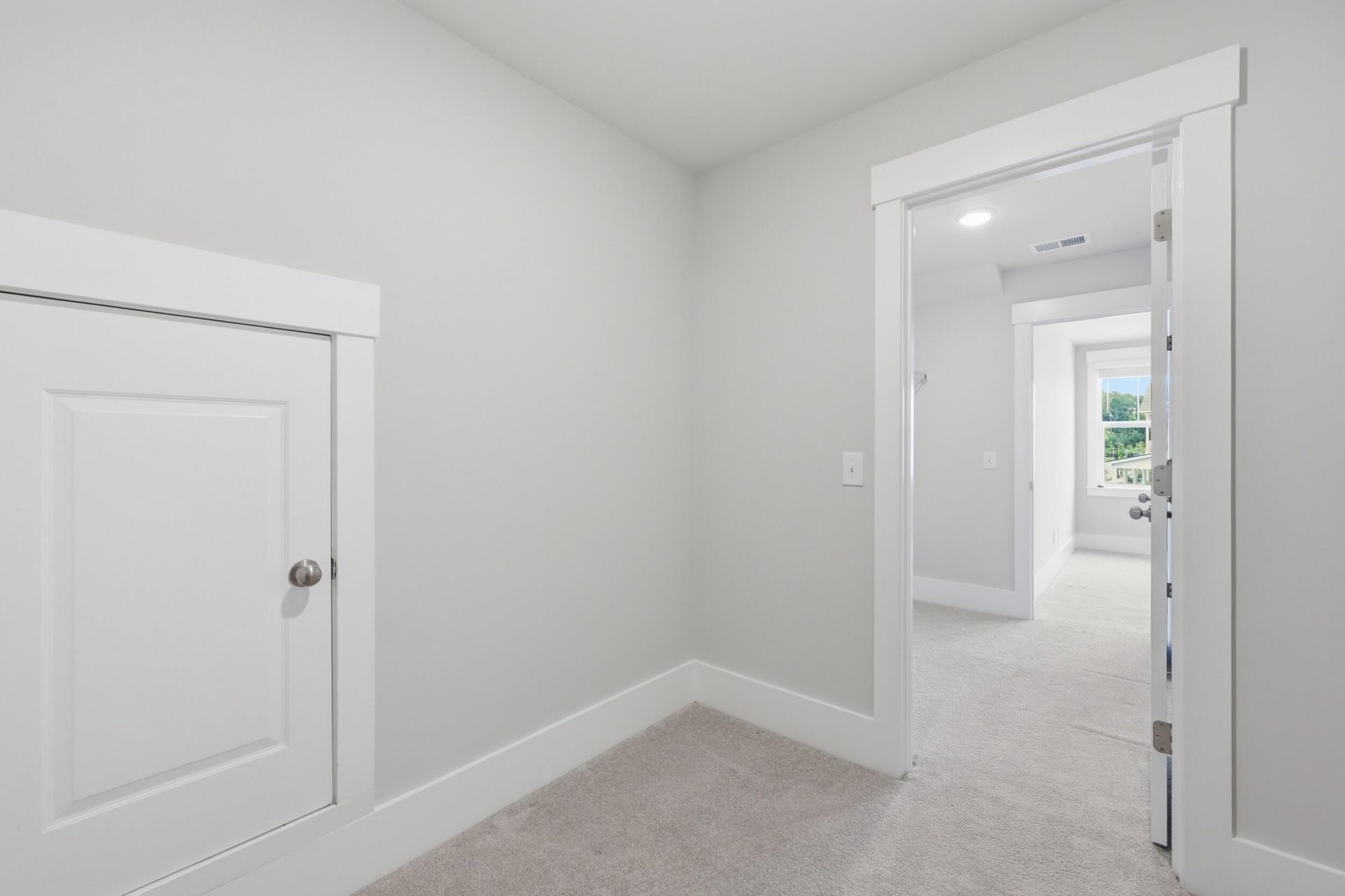 3515 Matisse Street Photo 32