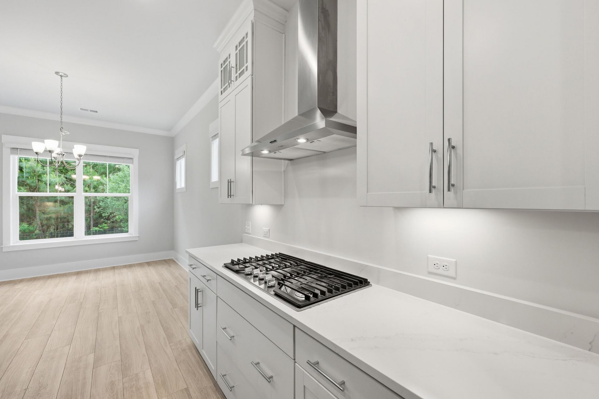 3515 Matisse Street Photo 7
