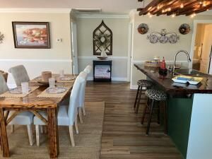 2222 Lakeshore Drive Photo 11