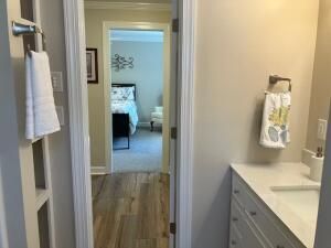 2222 Lakeshore Drive Photo 16