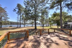 2222 Lakeshore Drive Photo 4