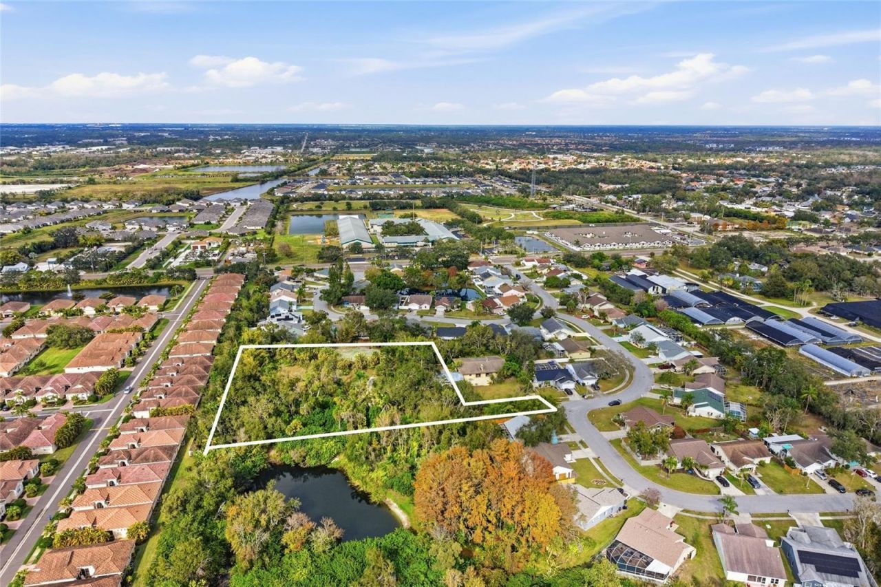 7808 34th Court E, Sarasota, FL 34243 Photo