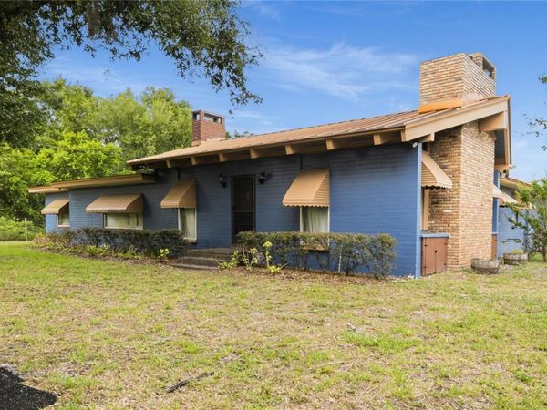 3901 N APOPKA VINELAND ROAD , ORLANDO, FL 32818